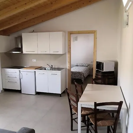Bilocale 4 Posti Letto Prázdninový dům Vezzi Portio